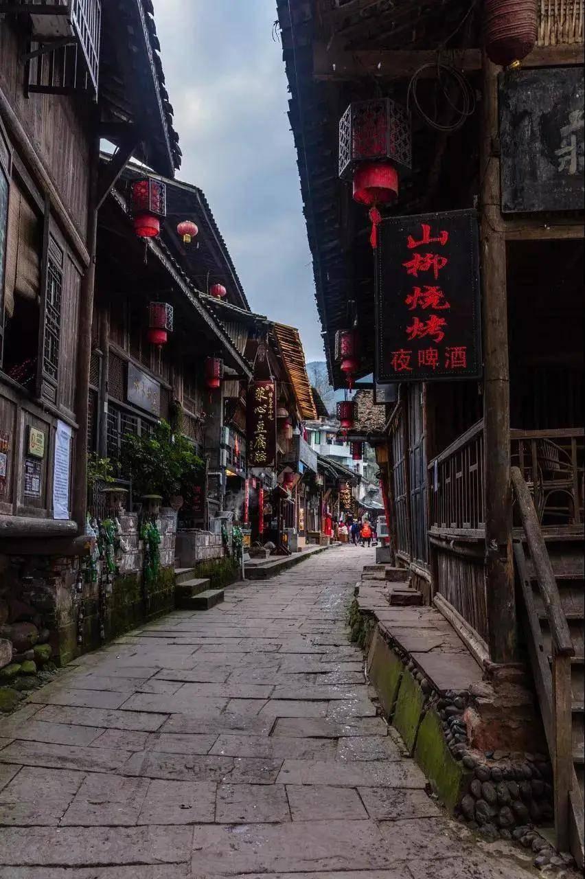 小萝莉泰国度假